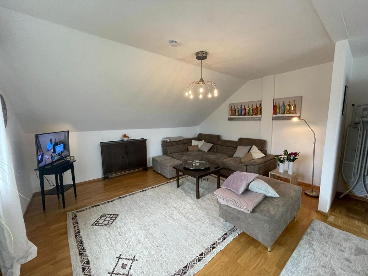 Grosszuegige Ferienwohnung Am Stadtrand Von Фульда Экстерьер фото